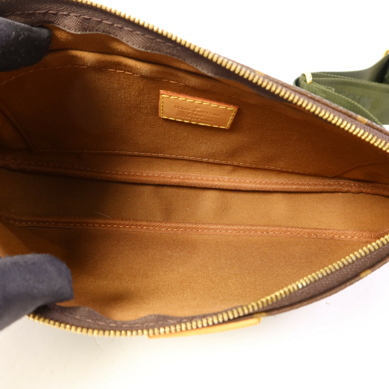 LOUIS VUITTON Monogram Multi Pochette Accessoires金扣肩背袋-6