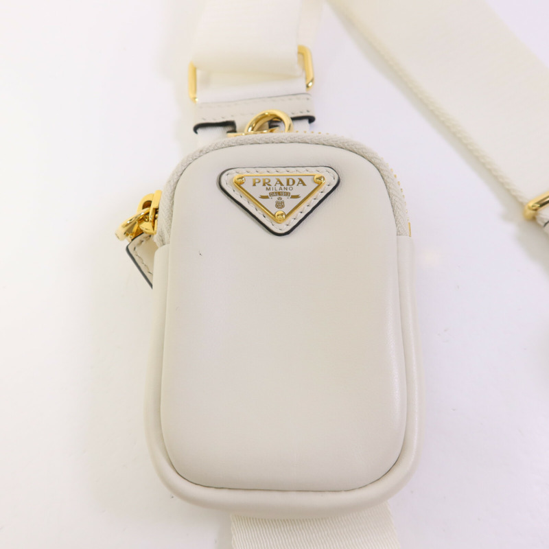 PRADA 牛皮皮革Re-Edition 2005金扣手挽肩背兩用袋-17