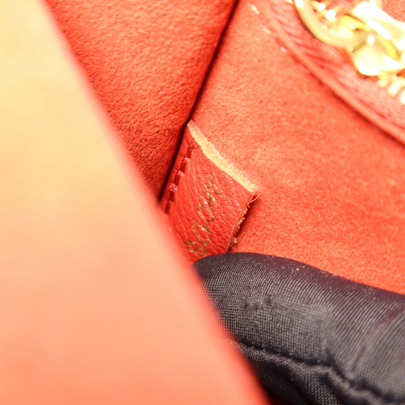 LOUIS VUITTON Monogram Victoire金扣鏈帶肩背袋-9