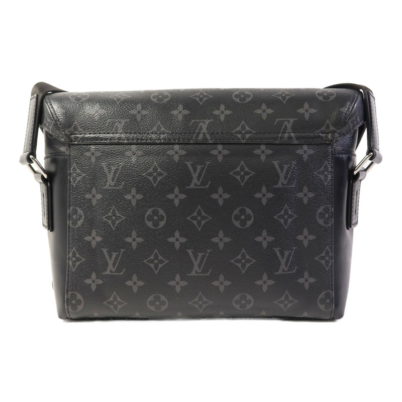 LOUIS VUITTON Monogram Eclipse Messenger PM Voyager銀扣肩背袋-1