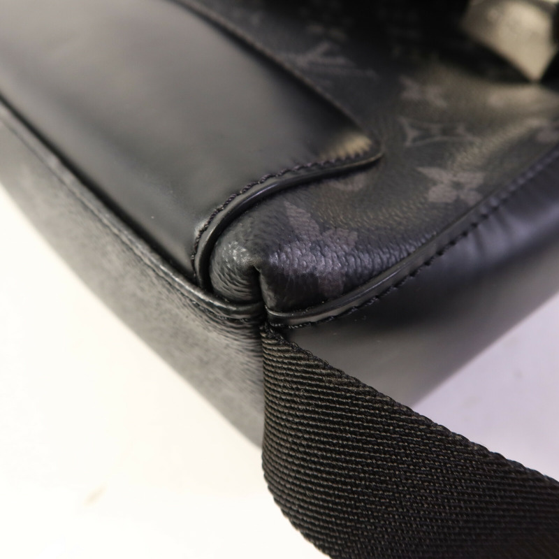 LOUIS VUITTON Monogram Eclipse Messenger PM Voyager銀扣肩背袋-10