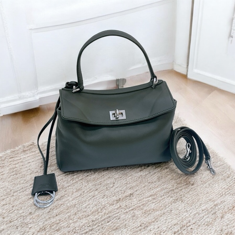 莉亞精品♡ BALENCIAGA Rodeo 灰綠色 二手美包-0