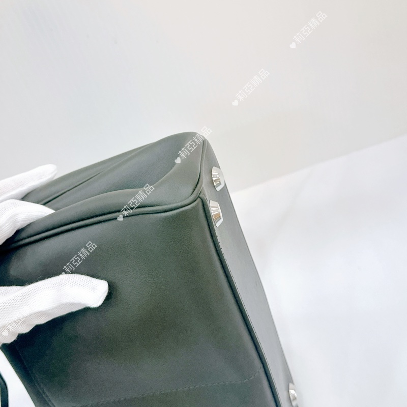 莉亞精品♡ BALENCIAGA Rodeo 灰綠色 二手美包-12