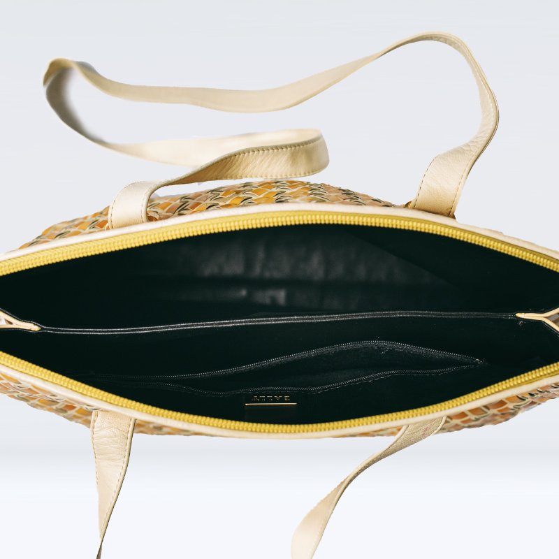 🧠小浮気見世物小屋🧠義大利製🇮🇹BALLY 交錯編織真皮肩/手提流蘇vintage包｜蜂蜜黃 × 經典奶油白-8