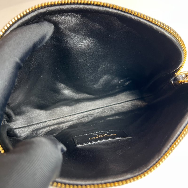 全新品 YSL 733667  黑菱格圓餅包-5