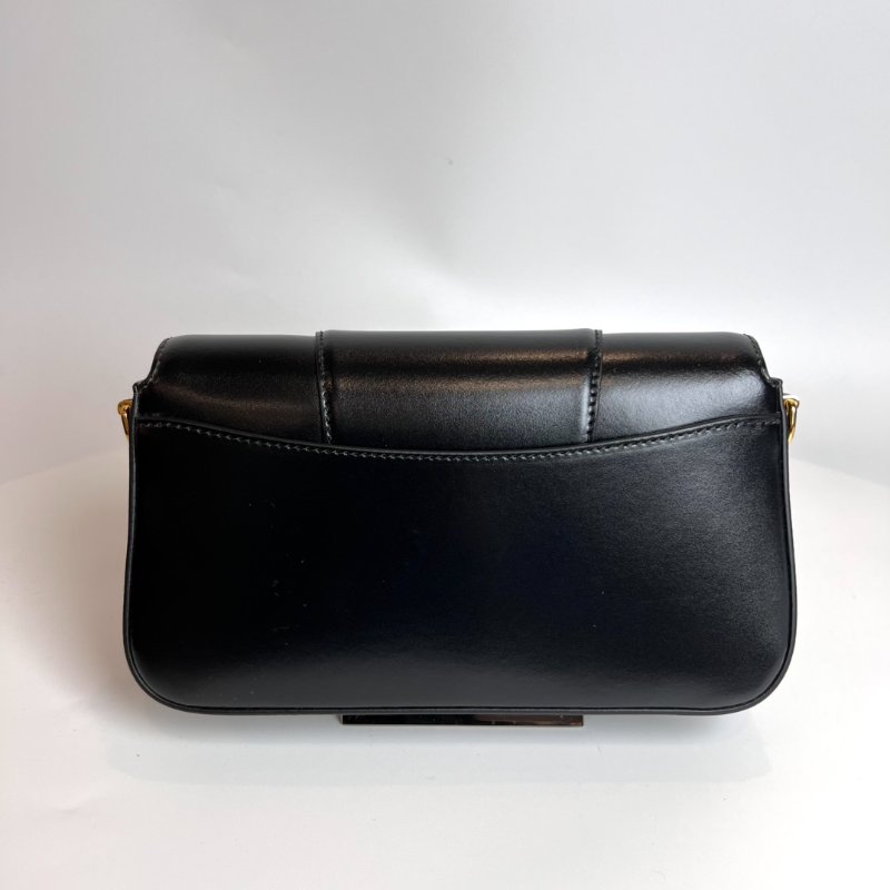 全新品 BALENCIAGA  B字素面掀蓋側背包-1