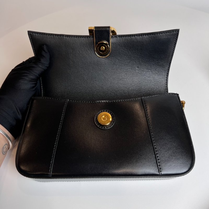 全新品 BALENCIAGA  B字素面掀蓋側背包-5