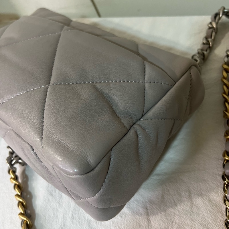 ෆ Chanel 19bag 高級奶奶灰🩶-14