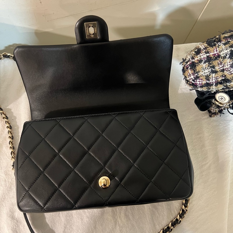 ෆ Chanel 22C 粗鍊Cf鏈條包🖤🈶購證-17