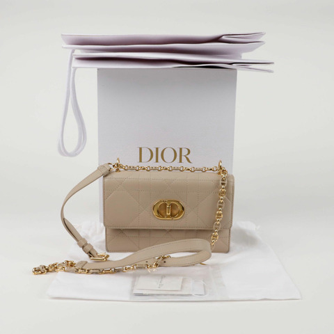 DIOR Miss Caro迷你肩斜背包 S5169UDAX