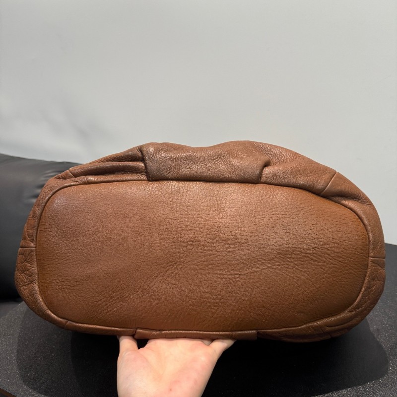 Prada 棕色全皮hobo肩背包-5