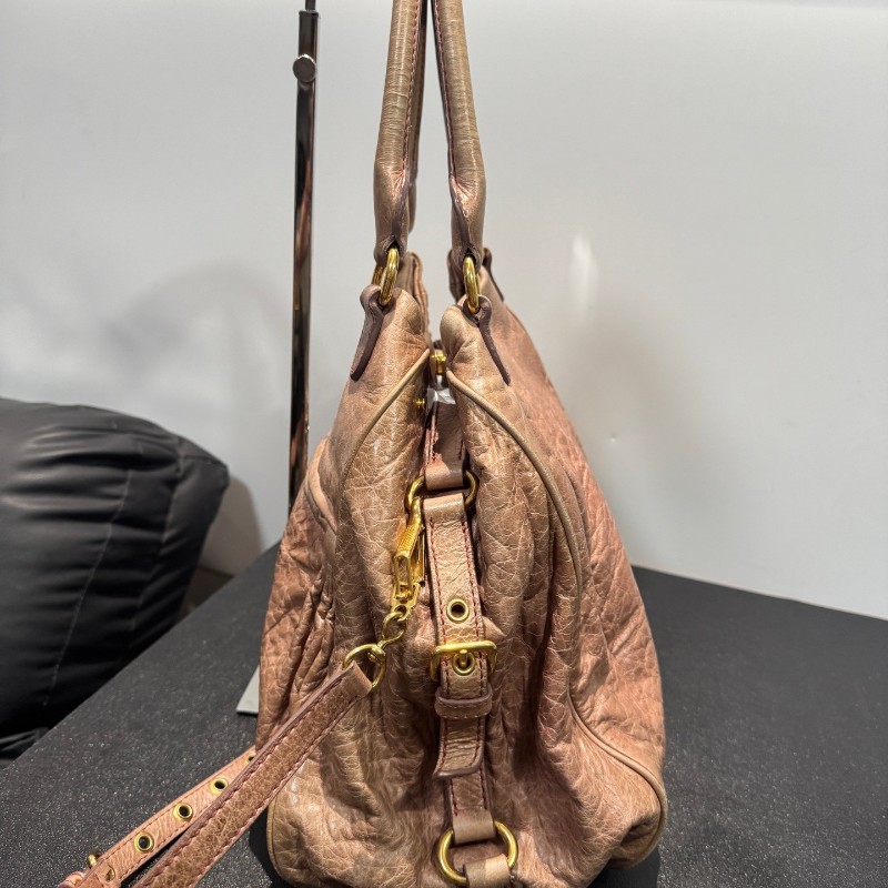 MiuMiu 裸粉色元寶包 手提包肩背包-3