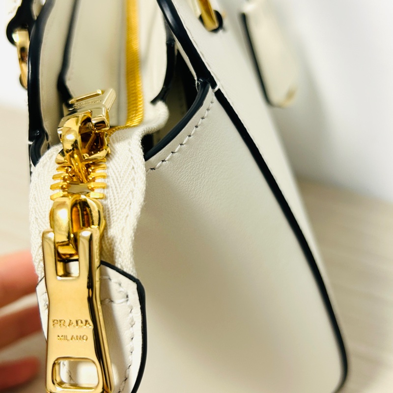 Prada Galleria 漆皮 Saffiano 皮革迷你手袋 單肩包 手提包-8