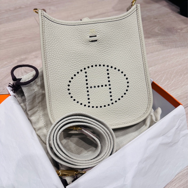 Hermes 愛馬仕 全新冰川白 Mini Evelyne-1