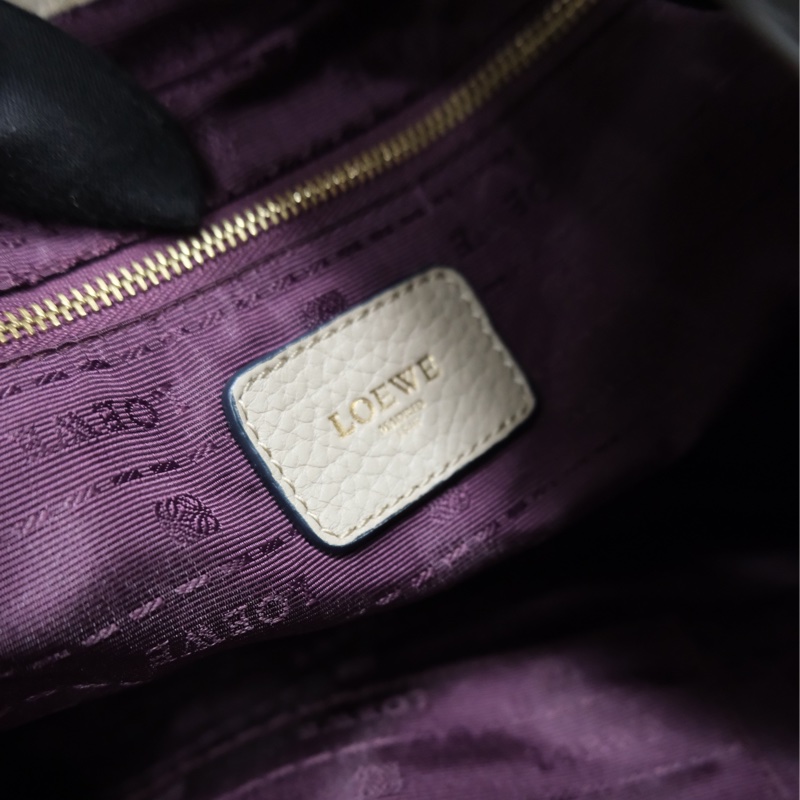 Loewe Leather Shoulder Bag 羅意威中古鎖頭Hobo菜籃子包-28