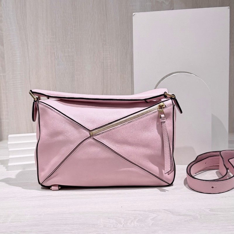 Loewe粉色中號puzzle手提包肩背包-1