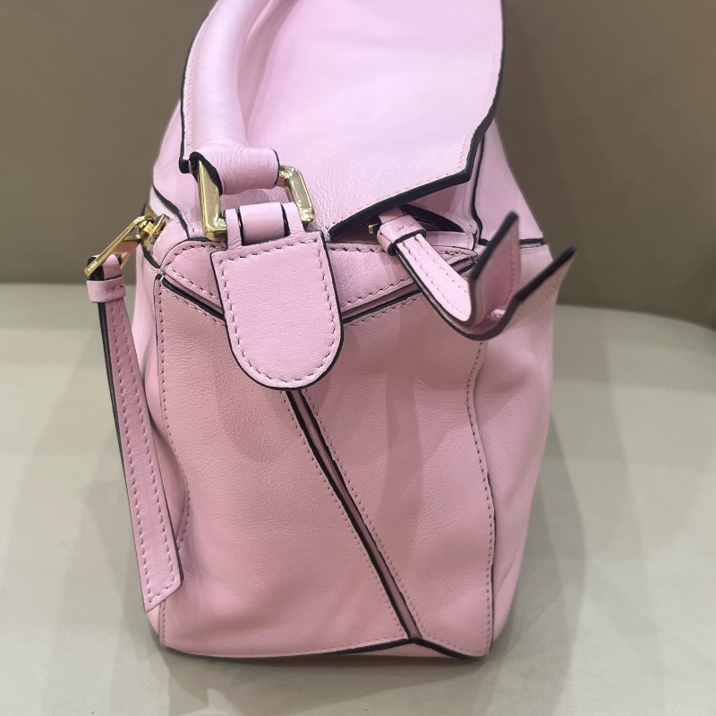 Loewe粉色中號puzzle手提包肩背包-7