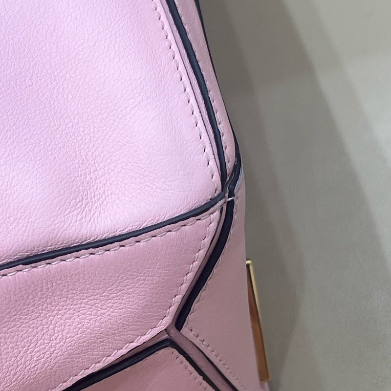 Loewe粉色中號puzzle手提包肩背包-12
