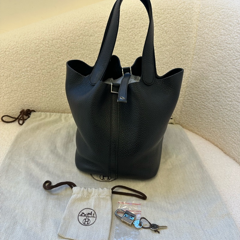 HERMES愛馬仕 黑銀菜籃子22手提包 👜A刻-10