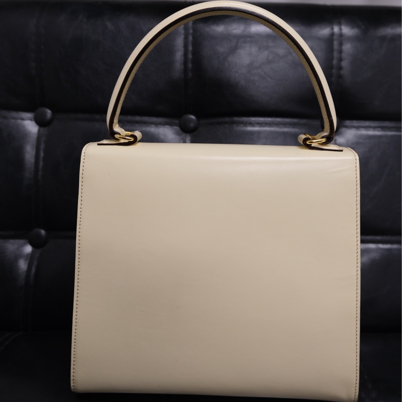 Celine Leather Hand Bag 賽琳奶油白中古Kelly懷表扣手提包-2