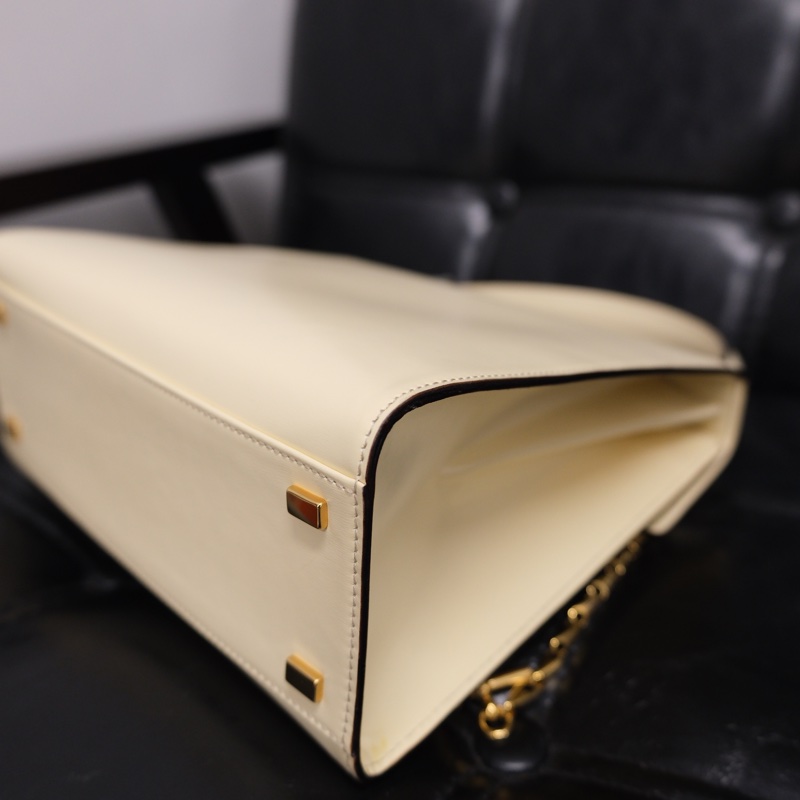 Celine Leather Hand Bag 賽琳奶油白中古Kelly懷表扣手提包-10