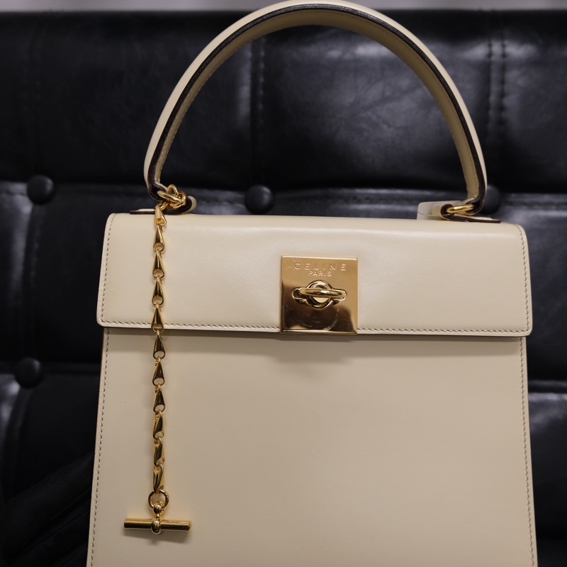 Celine Leather Hand Bag 賽琳奶油白中古Kelly懷表扣手提包-19