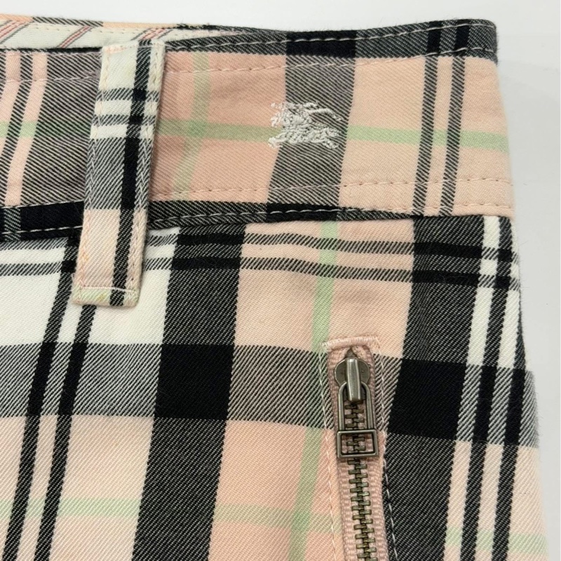 BURBERRY 藍標 粉格拉鏈口袋戰馬休閒短褲-4