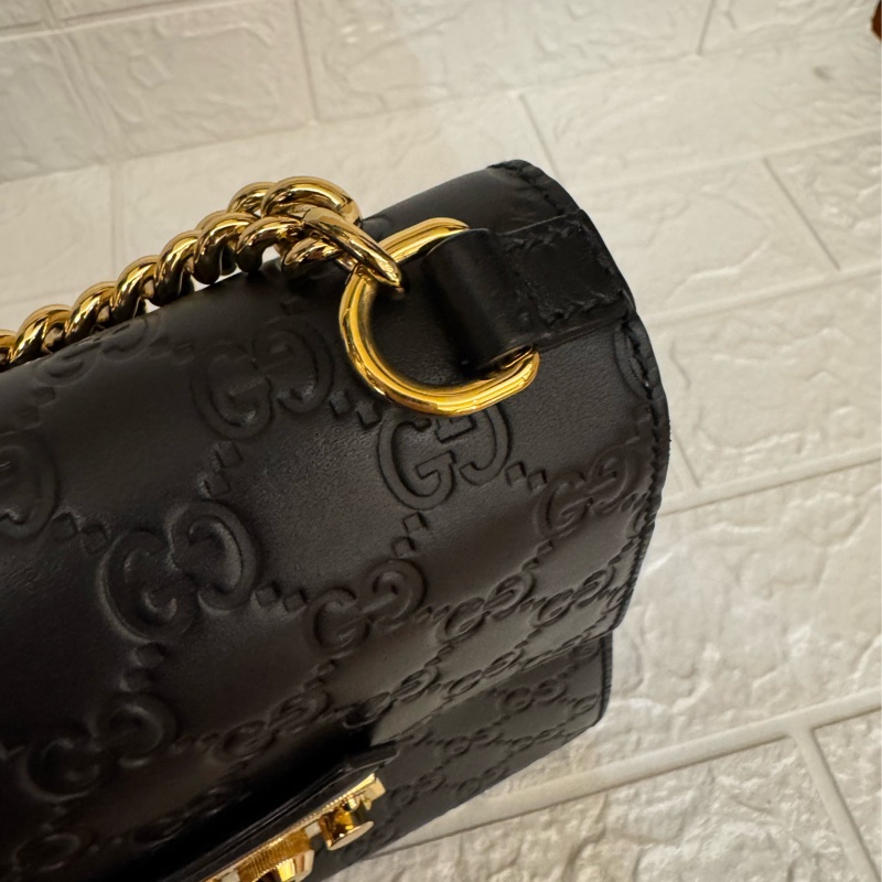 Gucci黑壓紋mini後背包-18