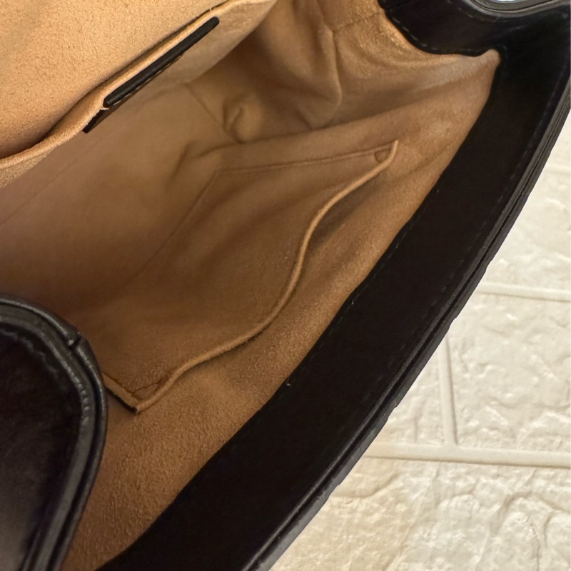 Gucci黑壓紋mini後背包-45