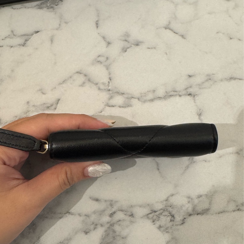 Chanel黑色19ㄇ拉零錢包-6