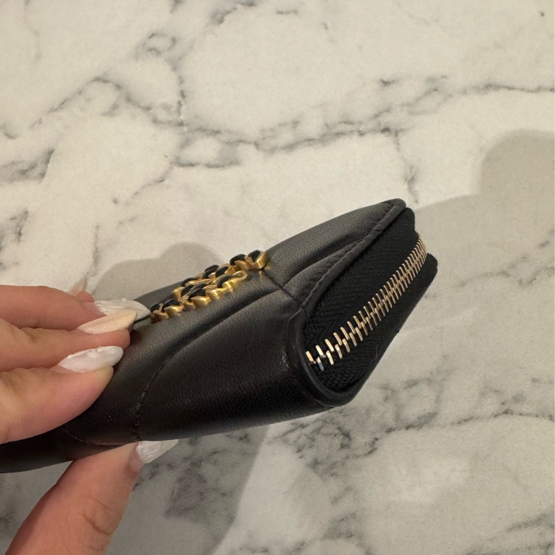 Chanel黑色19ㄇ拉零錢包-10