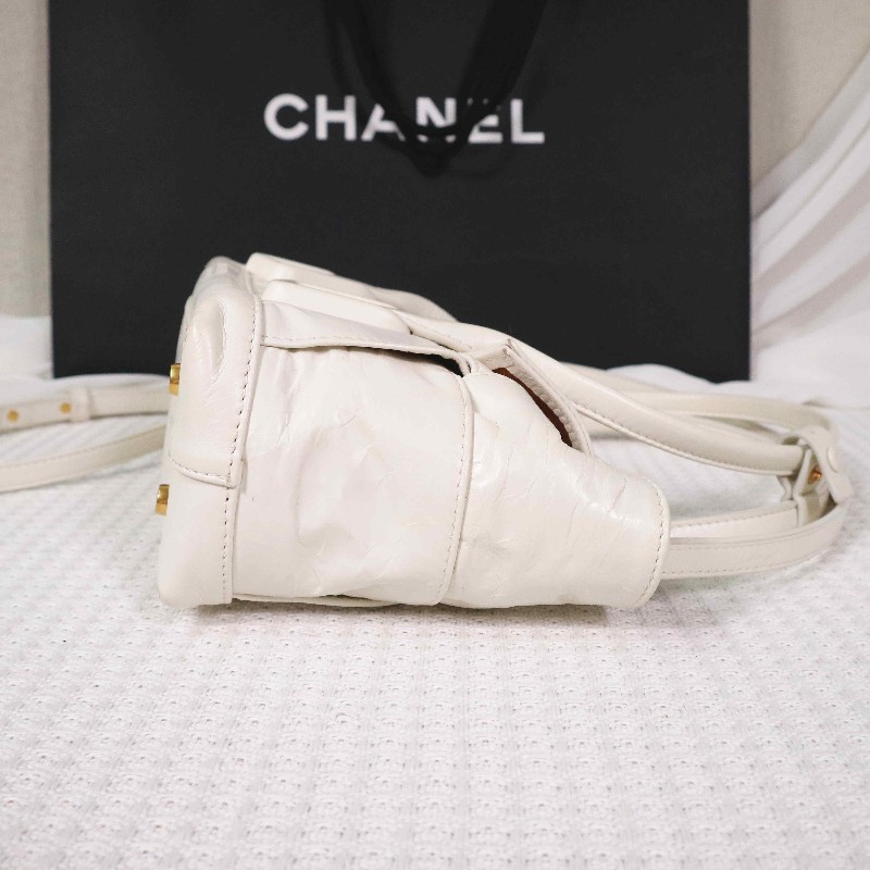 BV  ARCO 29  奶油白內拼金棕油蠟皮 可拆卸肩帶-5