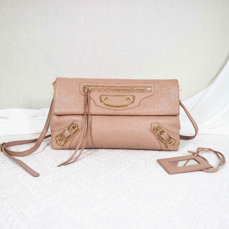 Balenciaga  Envelope 信封包 奶茶色 有肩帶-0