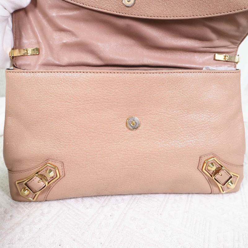 Balenciaga  Envelope 信封包 奶茶色 有肩帶-12