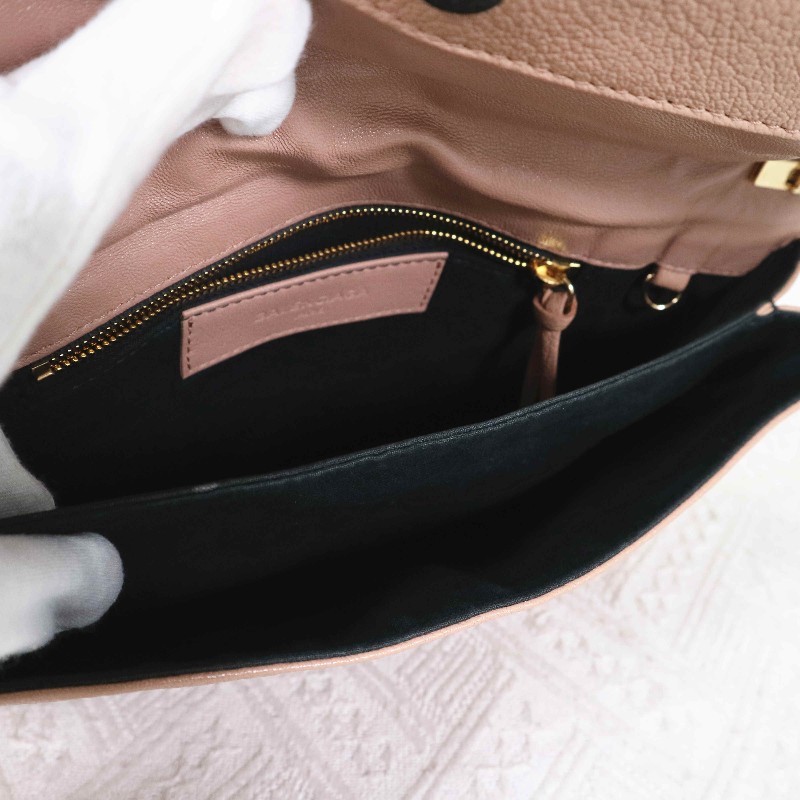 Balenciaga  Envelope 信封包 奶茶色 有肩帶-15