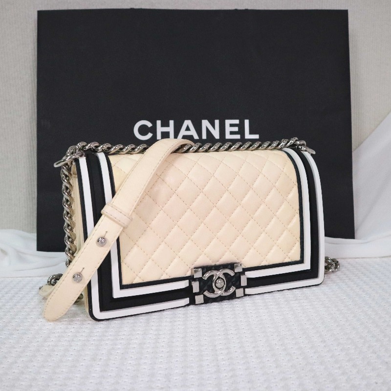 CHANEL 奶油白拼黑白 中號 LEBOY 鏈條包 絕版限量款-1