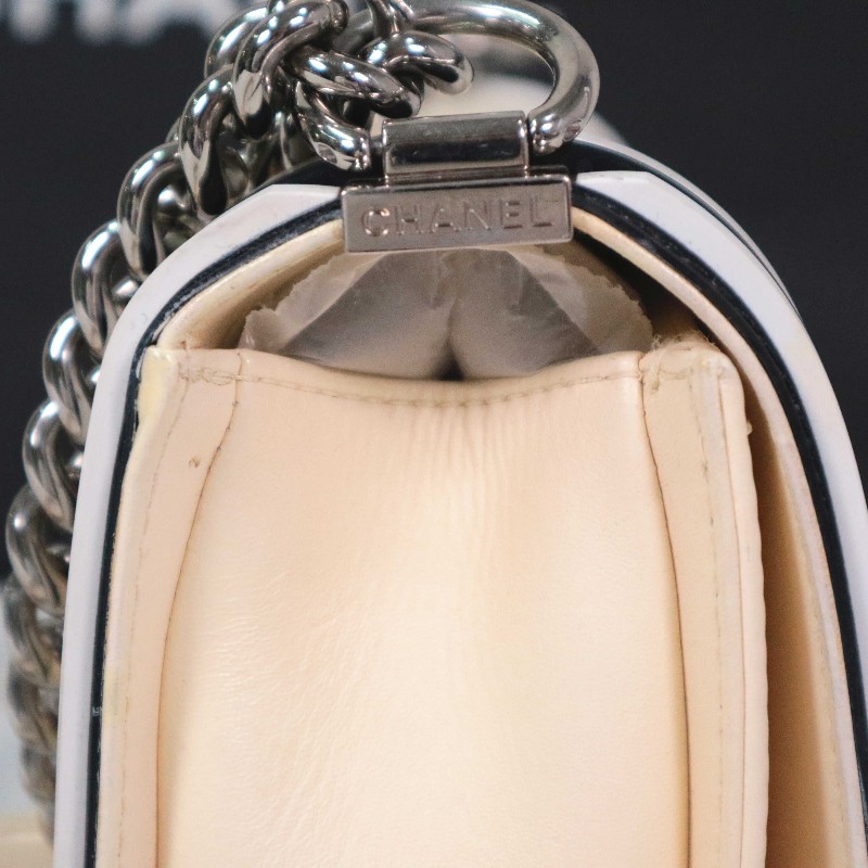 CHANEL 奶油白拼黑白 中號 LEBOY 鏈條包 絕版限量款-22