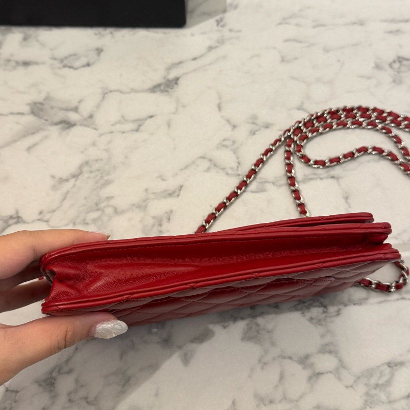 chanel紅菱格銀雙C woc  價格甜到不行✨✨-4