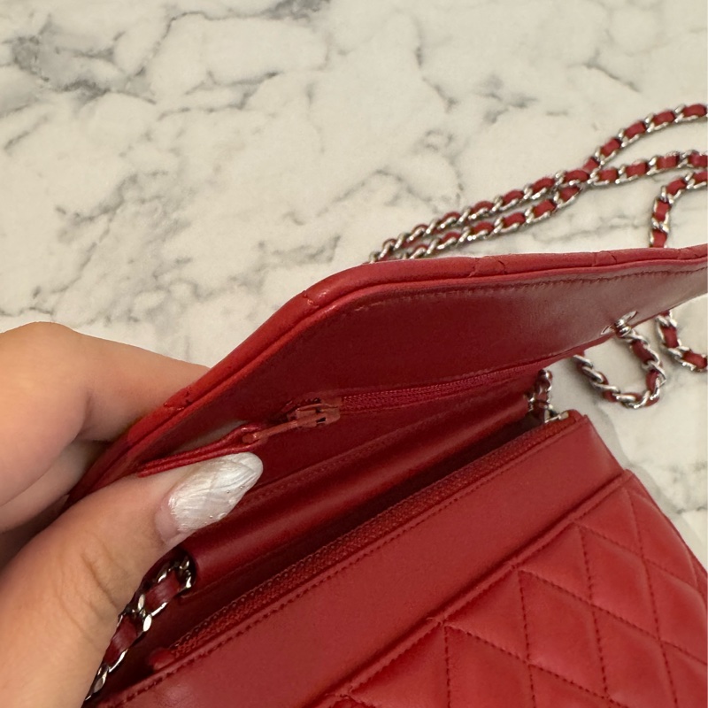 chanel紅菱格銀雙C woc  價格甜到不行✨✨-12