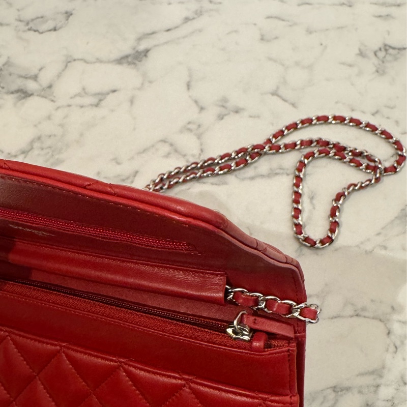 chanel紅菱格銀雙C woc  價格甜到不行✨✨-13