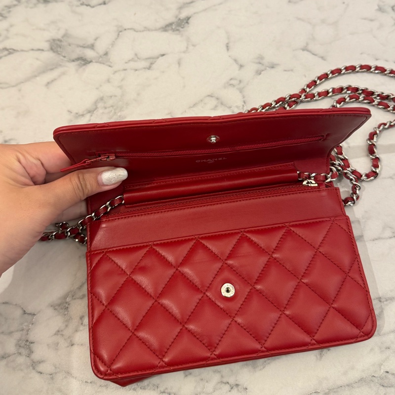 chanel紅菱格銀雙C woc  價格甜到不行✨✨-15