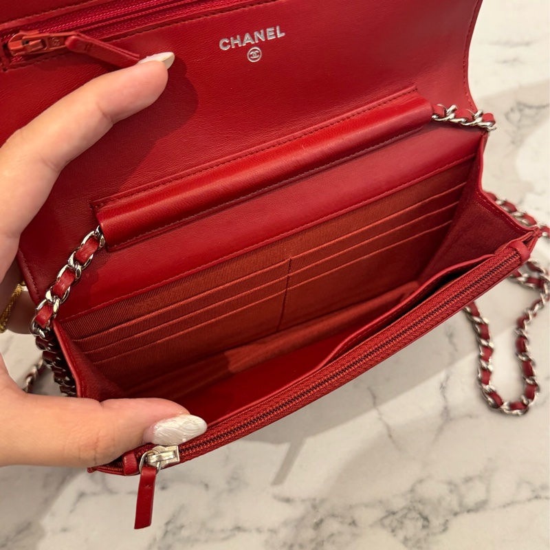 chanel紅菱格銀雙C woc  價格甜到不行✨✨-20