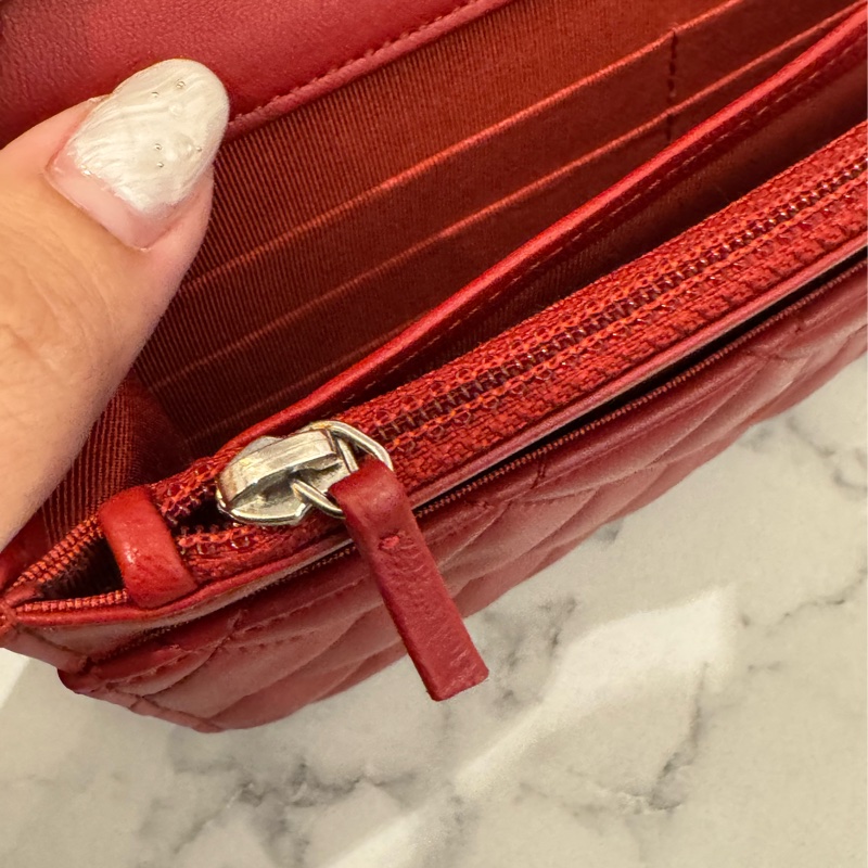 chanel紅菱格銀雙C woc  價格甜到不行✨✨-30