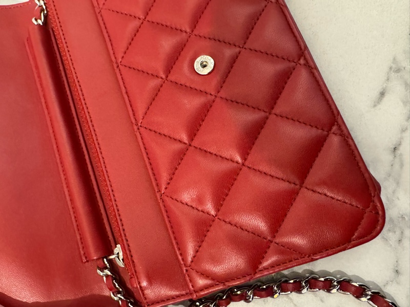 chanel紅菱格銀雙C woc  價格甜到不行✨✨-41