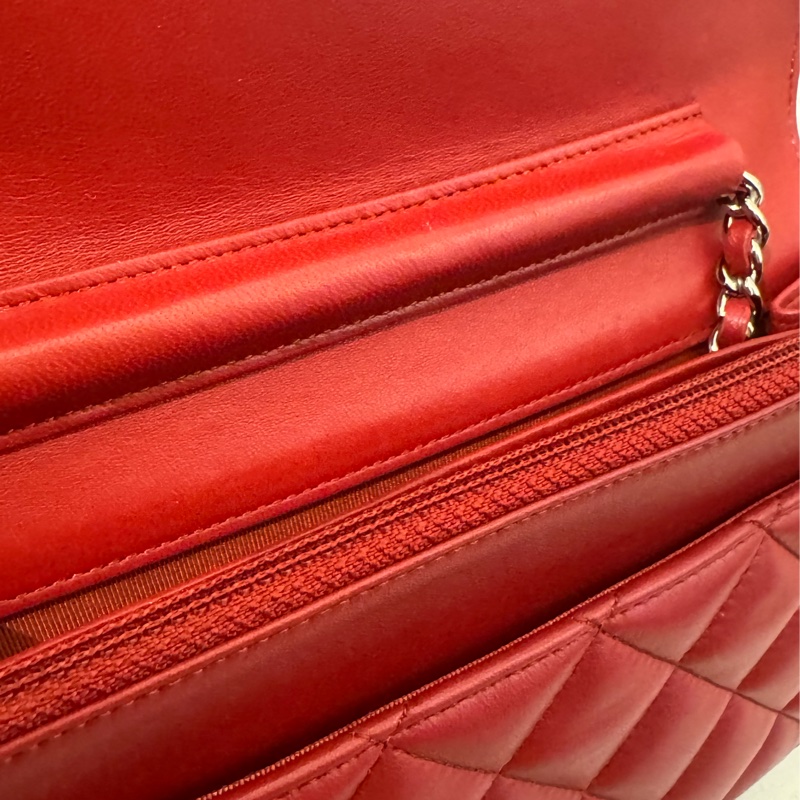 chanel紅菱格銀雙C woc  價格甜到不行✨✨-44