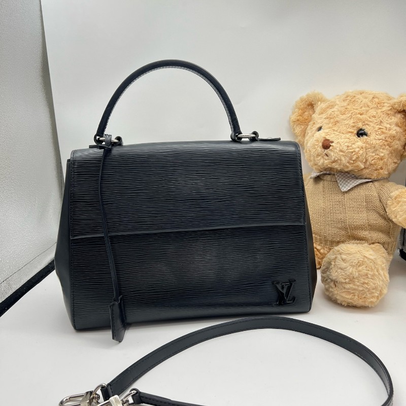 LV/路易威登 EPI水波紋 cluny克魯尼中號-0