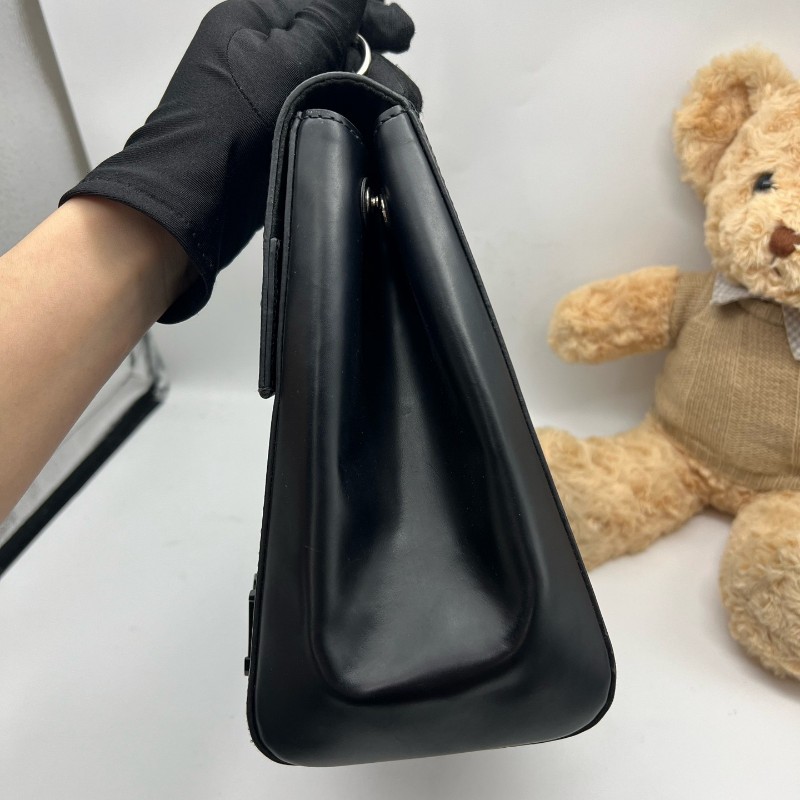 LV/路易威登 EPI水波紋 cluny克魯尼中號-4