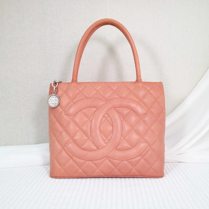 CHANEL 希爾頓 tote 🧡橘粉色托特包菱格紋+大雙C 魚子醬牛皮-0