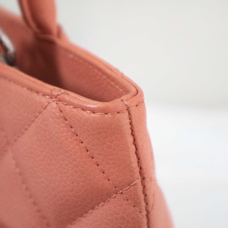 CHANEL 希爾頓 tote 🧡橘粉色托特包菱格紋+大雙C 魚子醬牛皮-14