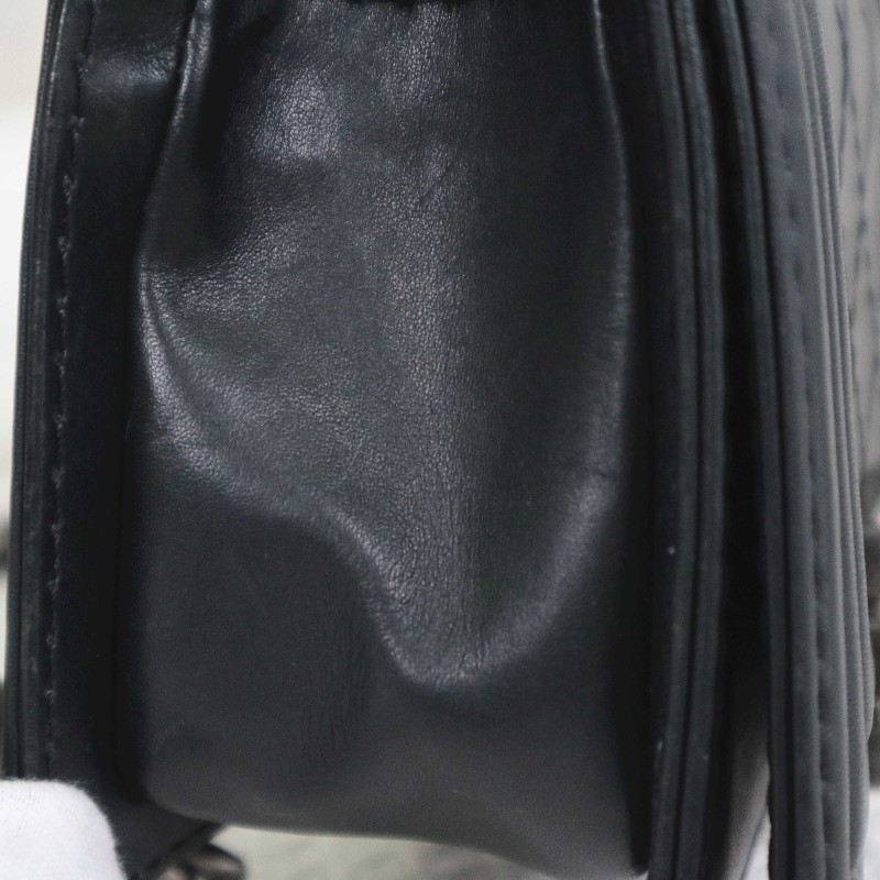 CHANEL 小號 BOY 黑銀鏈條包菱格紋牛皮 肩背包斜背包-18